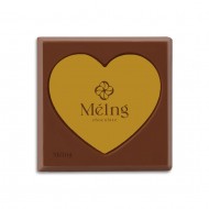 كيلو شوكولاتة مطبوع عليها الاسم - مربع وقلب